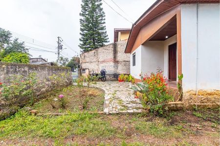 6_photo/94dcfba79b.131c711fc740dfc3-ATLAS-dc088aa8-9d5b-4834-a52e-fa170edce90b.jpg de casa à venda com 2 quartos, 200m² em Xaxim, Curitiba