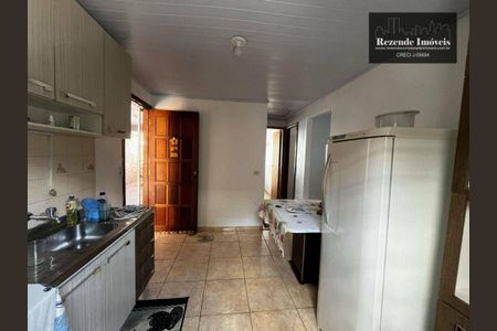 9_photo/94dcfba7c3.ceff8192393c33de-ATLAS-3838bf6c-c7f9-457b-a7f3-8b09726de60e.jpg de casa à venda com 2 quartos, 140m² em Xaxim, Curitiba