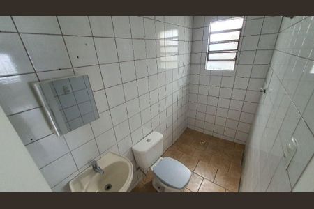 3_photo/94dcfba7c5.8c9a40ca8667e24a-ATLAS-341a3f00-d62b-4714-bb09-c5ce25659046.jpg de casa para alugar com 2 quartos, 76m² em Xaxim, Curitiba