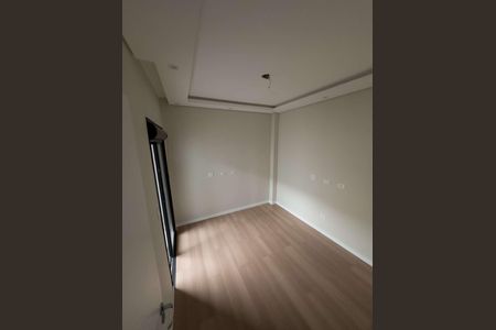 11_photo/94dcfba88f.1987c265c069de70-ATLAS-78db563c-6f08-4e7e-ab0c-99c0b91fd11c.jpg de casa à venda com 3 quartos, 99m² em Xaxim, Curitiba