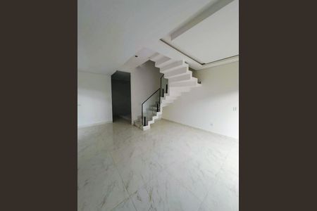 3_photo/94dcfba88f.1987c265c069de70-ATLAS-7e31a9ce-0ae3-4899-889a-e49e06219c1f.jpg de casa à venda com 3 quartos, 99m² em Xaxim, Curitiba