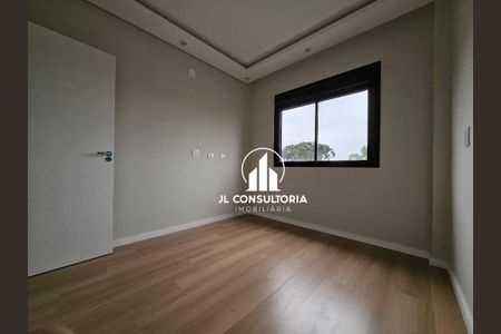 11_photo/94dcfba88f.f0a9dc8cd441a731-ATLAS-753f35f7-b43f-482c-8325-c068a2d2dbb1.jpg de casa à venda com 3 quartos, 99m² em Xaxim, Curitiba