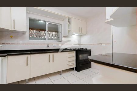 2_photo/94dcfba993.227efd99fcfb1509-ATLAS-04019b24-6577-47aa-be52-e08a1c83ea8a.jpg de casa à venda com 3 quartos, 94m² em Xaxim, Curitiba