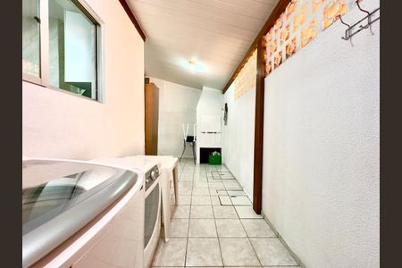 11_photo/94dcfba993.746f1a8a88028fbe-ATLAS-7a1b1174-d2f2-4f24-be38-db630e8d97b6.jpg de casa à venda com 0 quarto, 94m² em Xaxim, Curitiba