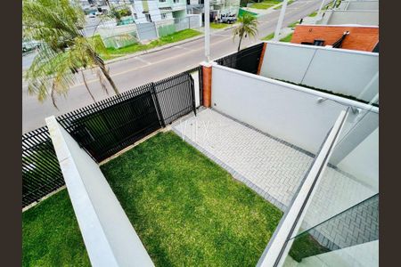 8_photo/94dcfba9e3.a1afa1297f8e2bd9-ATLAS-7c9b20ee-677a-4100-b14b-e4421c541f6f.jpg de casa à venda com 0 quarto, 104m² em Boqueirão, Curitiba