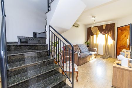 5_photo/94dcfba9e5.6415e8a9163bd67a-ATLAS-7dd2de38-62aa-4aa4-97fb-bcaa9e4d58eb.jpg de casa à venda com 3 quartos, 150m² em Alto Boqueirão, Curitiba