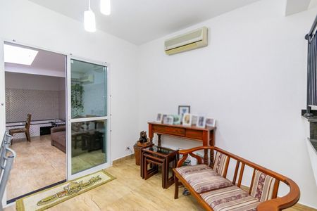 10_photo/94dcfba9e5.6415e8a9163bd67a-ATLAS-e6a7fcb4-82c5-42b2-88e4-5416dcaa1110.jpg de casa à venda com 3 quartos, 150m² em Alto Boqueirão, Curitiba