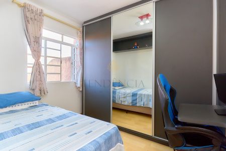 13_photo/94dcfba9e9.136152f72e85187f-ATLAS-5d93a93d-a747-4d09-acdc-e680ad0660e7.jpg de casa à venda com 3 quartos, 110m² em Alto Boqueirão, Curitiba