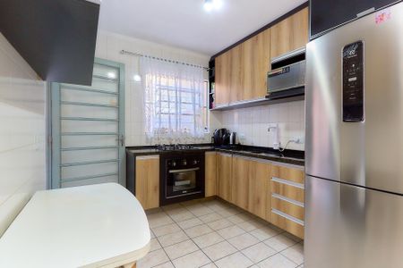 7_photo/94dcfba9e9.66a12793b4e2f24c-ATLAS-5ba93f19-49c6-4858-a64f-e4b4211d7ecd.jpg de casa à venda com 3 quartos, 110m² em Alto Boqueirão, Curitiba