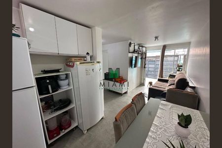 8_photo/94dcfbaa15.ebe78b664c0c43ad-ATLAS-54b4000f-72e2-4d36-a0e5-2f19592fb45d.jpg de casa à venda com 3 quartos, 50m² em Xaxim, Curitiba