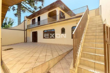 17_photo/94dcfbaaaf.3679ba45c80b6010-ATLAS-00aad520-5d5e-4f31-826c-b99489e96ed9.jpg de casa à venda com 5 quartos, 220m² em Boqueirão, Curitiba