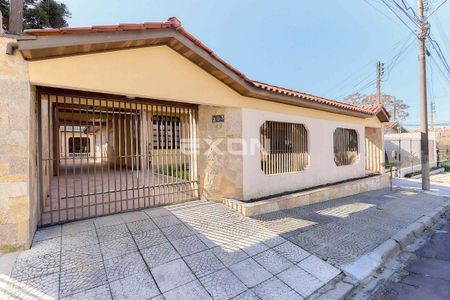 32_photo/94dcfbaaaf.3679ba45c80b6010-ATLAS-1fb31f84-8042-44b5-b3b5-a086febe8a9c.jpg de casa à venda com 5 quartos, 220m² em Boqueirão, Curitiba