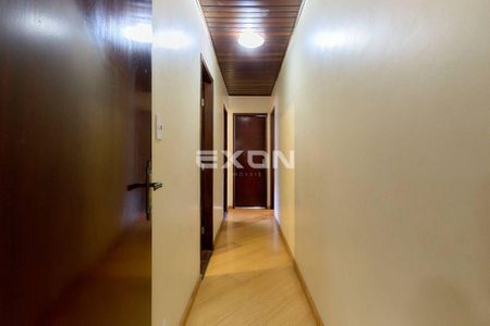 4_photo/94dcfbaaaf.3679ba45c80b6010-ATLAS-64fbe55e-b43c-4301-927c-aecfefde95bf.jpg de casa à venda com 5 quartos, 220m² em Boqueirão, Curitiba