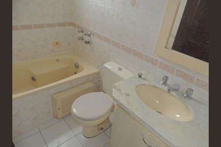 5_photo/94dcfbada1.fe28dd5abdae63d1-ATLAS-203003a8-0710-48bb-8463-081847120912.jpg de apartamento para alugar com 3 quartos, 61m² em Alto Boqueirão, Curitiba
