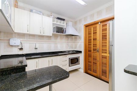 6_photo/94dcfbae39.ceff8192393c33de-ATLAS-0e26db34-1d50-4e1d-a318-2b3435a0525c.jpg de casa à venda com 3 quartos, 84m² em Alto Boqueirão, Curitiba