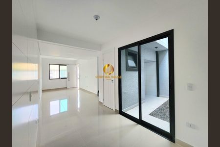 4_photo/94dcfbaeb5.6a5ff667abce5f74-ATLAS-2cc44b66-3405-4b24-a92c-25be0c7cd61d.jpg de casa à venda com 3 quartos, 84m² em Alto Boqueirão, Curitiba