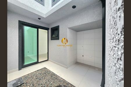 12_photo/94dcfbaeb5.6a5ff667abce5f74-ATLAS-5654e74e-ca04-45a8-ab4a-c2a9c323b71b.jpg de casa à venda com 3 quartos, 84m² em Alto Boqueirão, Curitiba