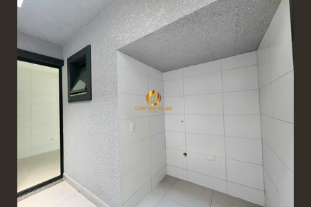 9_photo/94dcfbaeb5.6a5ff667abce5f74-ATLAS-949dddd1-ecb5-4576-b258-e2530de8ef64.jpg de casa à venda com 3 quartos, 84m² em Alto Boqueirão, Curitiba