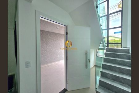 7_photo/94dcfbaeb5.82be18ad98973cde-ATLAS-ceecd2af-51df-477c-a68f-a3e2d34f2bbb.jpg de casa à venda com 3 quartos, 84m² em Alto Boqueirão, Curitiba