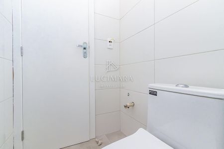 30_photo/94dcfbafa9.51043a4c48fd687e-ATLAS-a9575654-9515-4a32-ae6d-978cadd3ccd8.jpg de casa à venda com 3 quartos, 97m² em Alto Boqueirão, Curitiba