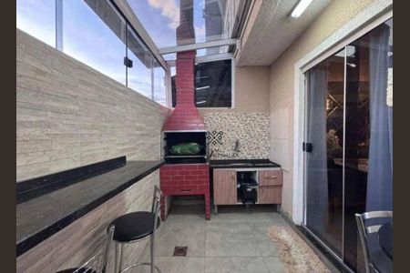 2_photo/94dcfbafb5.2f15d505e37c7ac5-ATLAS-0c06c766-a57b-4815-8fd7-802895eeb2b8.jpg de casa à venda com 3 quartos, 115m² em Alto Boqueirão, Curitiba