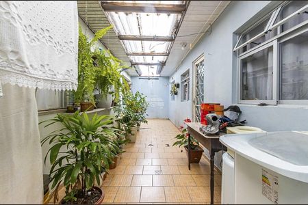 25_photo/94dcfbaff1.34730a09c7934e52-ATLAS-19385b33-09a9-4d40-8082-bbeb49e120e6.jpg de casa à venda com 2 quartos, 90m² em Alto Boqueirão, Curitiba