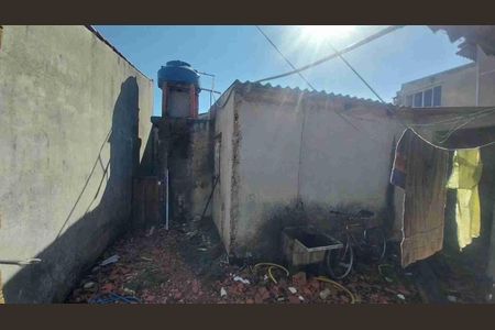 6_photo/94dcfbb043.61df383ebc62b81a-ATLAS-ee8c431d-729f-4756-89f2-af6cc516c68d.jpg de casa à venda com 2 quartos, 70m² em Sítio Cercado, Curitiba