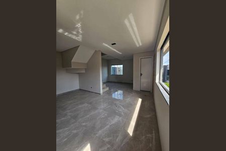 3_photo/94dcfbb37d.4b17440c0036f964-ATLAS-8292e23f-527d-4563-98df-8e9e4bae7ebf.jpg de casa à venda com 3 quartos, 124m² em Alto Boqueirão, Curitiba