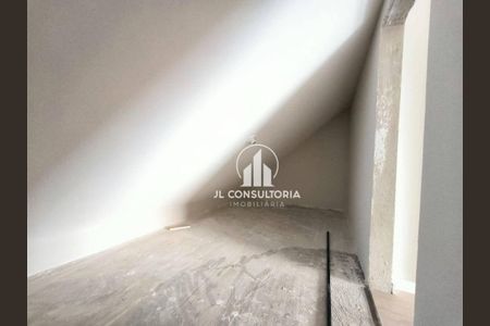 4_photo/94dcfbb37d.7957b8d99780ad7d-ATLAS-0593ddbb-5630-4005-a0a3-2ae9afbd7b28.jpg de casa à venda com 4 quartos, 103m² em Alto Boqueirão, Curitiba