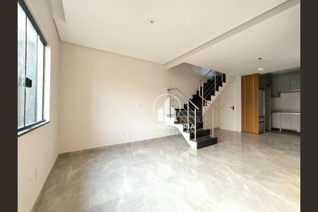 8_photo/94dcfbb37d.7957b8d99780ad7d-ATLAS-c657b408-3703-4a64-8017-e9a592586a47.jpg de casa à venda com 4 quartos, 103m² em Alto Boqueirão, Curitiba