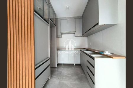 7_photo/94dcfbb37d.83dd08aae6a11641-ATLAS-4407b218-c2b2-47ce-be9a-a6d9fe7150e7.jpg de casa à venda com 4 quartos, 103m² em Alto Boqueirão, Curitiba