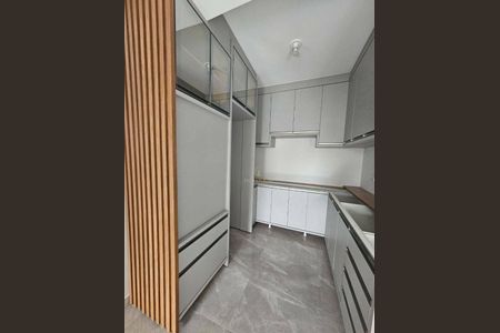 8_photo/94dcfbb37d.83dd08aae6a11641-ATLAS-ca931ba1-2e70-481a-bc2f-3943cee7e860.jpg de casa à venda com 3 quartos, 103m² em Alto Boqueirão, Curitiba