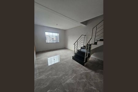 7_photo/94dcfbb37d.83dd08aae6a11641-ATLAS-d88581ff-0d75-49d8-8b4c-ce0c6e6c1f6a.jpg de casa à venda com 3 quartos, 103m² em Alto Boqueirão, Curitiba