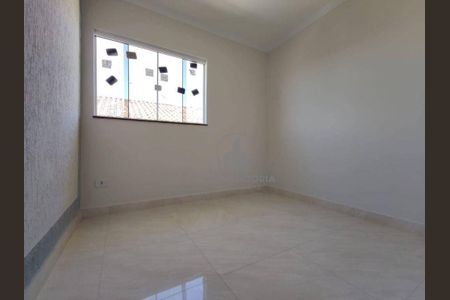 1_photo/94dcfbb3bb.3f7574a5da1d4de1-ATLAS-00db12c3-9b82-48cf-8d11-7917b725db67.jpg de casa à venda com 3 quartos, 73m² em Alto Boqueirão, Curitiba