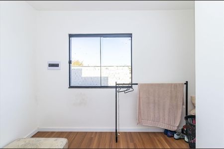 1_photo/94dcfbb3df.0ad693a863302d79-ATLAS-93684aad-268c-4b9f-b65b-6e030fb3d69c.jpg de casa à venda com 2 quartos, 54m² em Alto Boqueirão, Curitiba