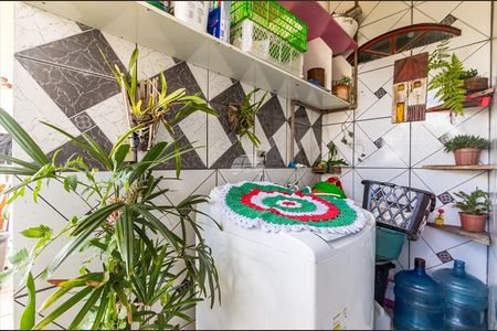 17_photo/94dcfbb44d.208f49d145c23434-ATLAS-5b16d2ba-4db6-48ca-8c62-3dc4cc050385.jpg de casa à venda com 5 quartos, 440m² em Alto Boqueirão, Curitiba