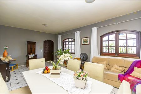 6_photo/94dcfbb44d.208f49d145c23434-ATLAS-5b818810-9fb6-457c-9d74-bc3ebc87e6b4.jpg de casa à venda com 5 quartos, 440m² em Alto Boqueirão, Curitiba