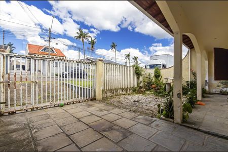 37_photo/94dcfbb44d.208f49d145c23434-ATLAS-b0346faa-1f1d-45c8-933a-1feec045d74d.jpg de casa à venda com 5 quartos, 440m² em Alto Boqueirão, Curitiba