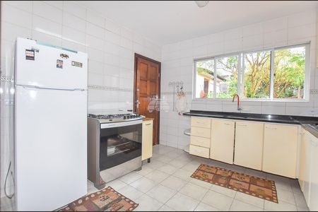 7_photo/94dcfbb44d.b5bd0ca03d4b24be-ATLAS-08bbc04e-9e81-4c0b-bd69-a0e3c38c3bd3.jpg de casa à venda com 4 quartos, 168m² em Alto Boqueirão, Curitiba