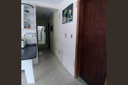 12_photo/94dcfbb44f.946706f595a35fce-ATLAS-7c19be8e-e8b9-43cd-ad16-ecd8911c2988.jpg de casa à venda com 5 quartos, 210m² em Alto Boqueirão, Curitiba