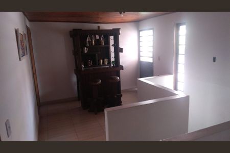 12_photo/94dcfbb44f.946706f595a35fce-ATLAS-e9e46aa9-7ad7-4aaf-8e95-bd57286df433.jpg de casa à venda com 5 quartos, 210m² em Alto Boqueirão, Curitiba