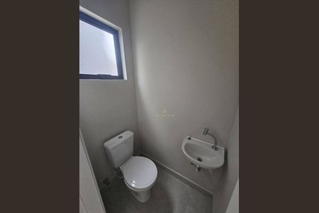 7_photo/94dcfbb4fd.95450cd2cc557260-ATLAS-68d00a3b-1458-45a1-86d6-e7d24de7d675.jpg de casa à venda com 2 quartos, 70m² em Alto Boqueirão, Curitiba