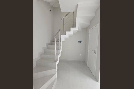 11_photo/94dcfbb4fd.95450cd2cc557260-ATLAS-bdca3de0-5381-4129-a1cd-a7d99d32cd52.jpg de casa à venda com 2 quartos, 70m² em Alto Boqueirão, Curitiba