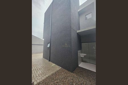 10_photo/94dcfbb4fd.95450cd2cc557260-ATLAS-e27ab987-024b-4526-a79d-6dbdc062cdd3.jpg de casa à venda com 2 quartos, 70m² em Alto Boqueirão, Curitiba