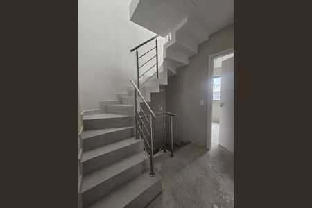 1_photo/94dcfbb4fd.95450cd2cc557260-ATLAS-e28707a5-2cbc-4b7d-9820-abefca9970a6.jpg de casa à venda com 2 quartos, 70m² em Alto Boqueirão, Curitiba