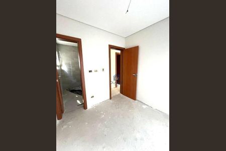 4_photo/94dcfbb4fd.cfe047da17cffa13-ATLAS-154288e5-7c4a-4cd0-afec-237260f951f4.jpg de casa à venda com 3 quartos, 98m² em Alto Boqueirão, Curitiba