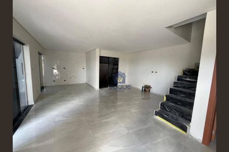 19_photo/94dcfbb4fd.cfe047da17cffa13-ATLAS-8e032e5b-34b9-47ac-8ffd-d33d8dd7cfdb.jpg de casa à venda com 3 quartos, 98m² em Alto Boqueirão, Curitiba