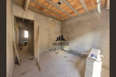 42_photo/94dcfbb525.ed849ba541f77de2-ATLAS-f04ea532-5286-4639-a7eb-3d5b06e54e24.jpg de casa à venda com 2 quartos, 60m² em Alto Boqueirão, Curitiba