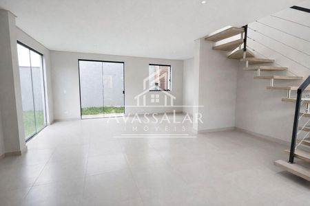 2_photo/94dcfbb55d.fab4721eb95379fc-ATLAS-4f124679-7f8a-4f43-a548-4610c34dfd9f.jpg de casa à venda com 3 quartos, 81m² em Alto Boqueirão, Curitiba