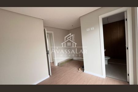 6_photo/94dcfbb55d.fab4721eb95379fc-ATLAS-a4d9301d-aad5-4461-bdee-b91281574c3a.jpg de casa à venda com 3 quartos, 81m² em Alto Boqueirão, Curitiba